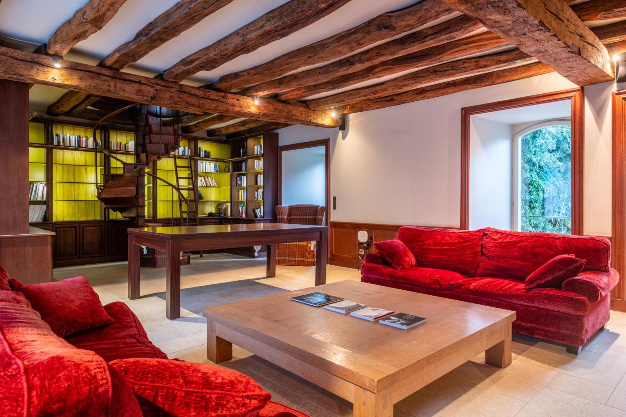 Hotel L'écu de Bretagne Beaugency Esterno foto